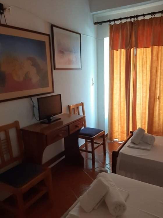Atlantis Otel Ermoupoli Dış mekan fotoğraf