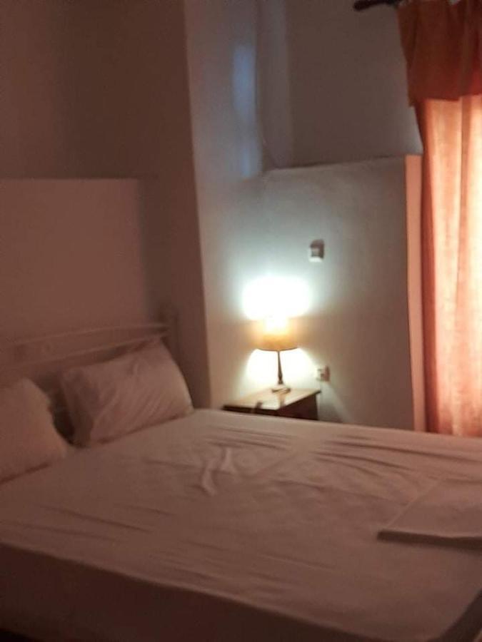 Atlantis Otel Ermoupoli Dış mekan fotoğraf