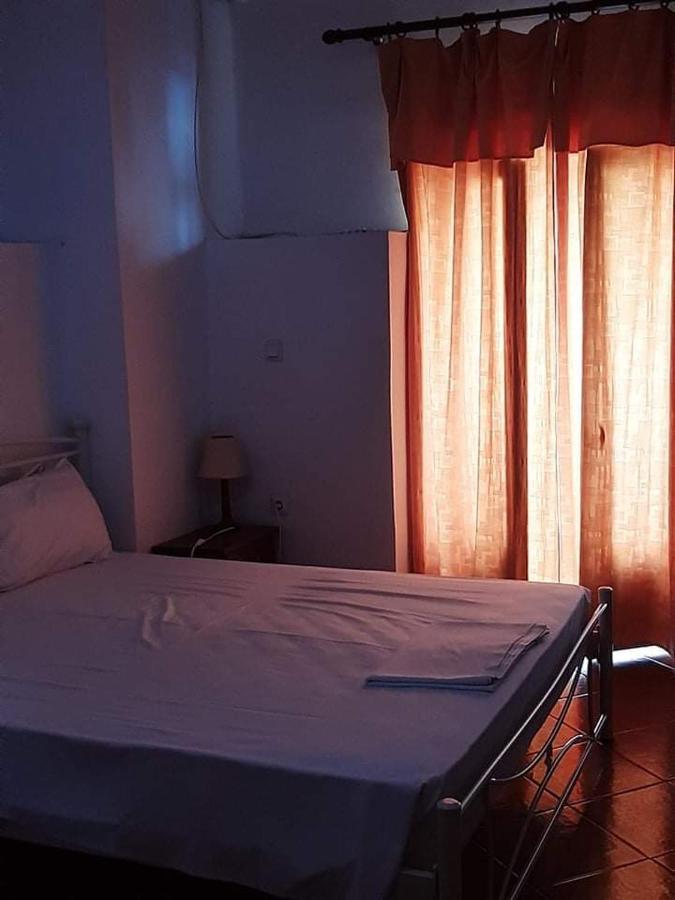Atlantis Otel Ermoupoli Dış mekan fotoğraf