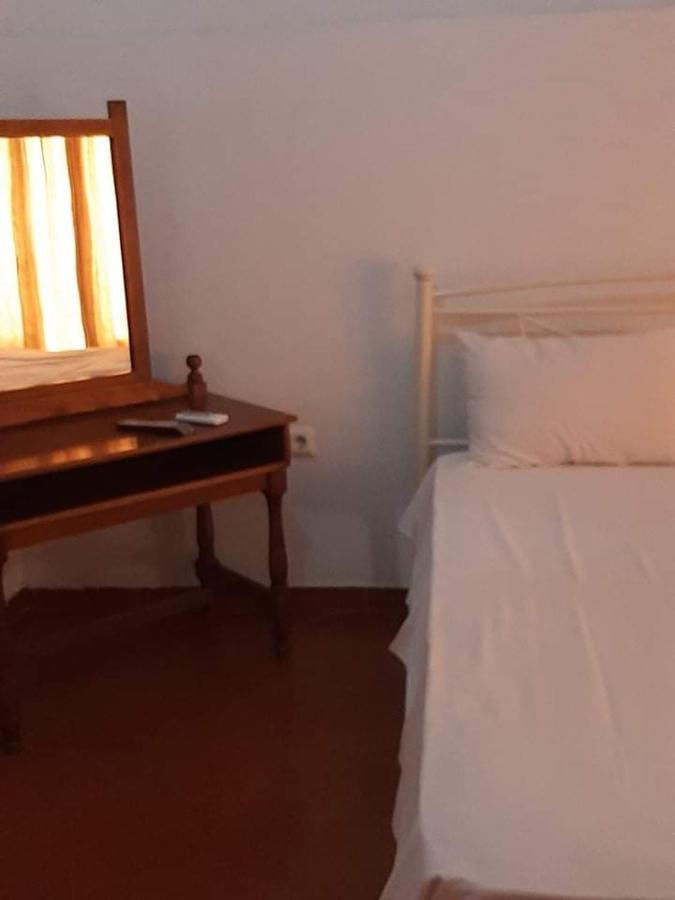 Atlantis Otel Ermoupoli Dış mekan fotoğraf