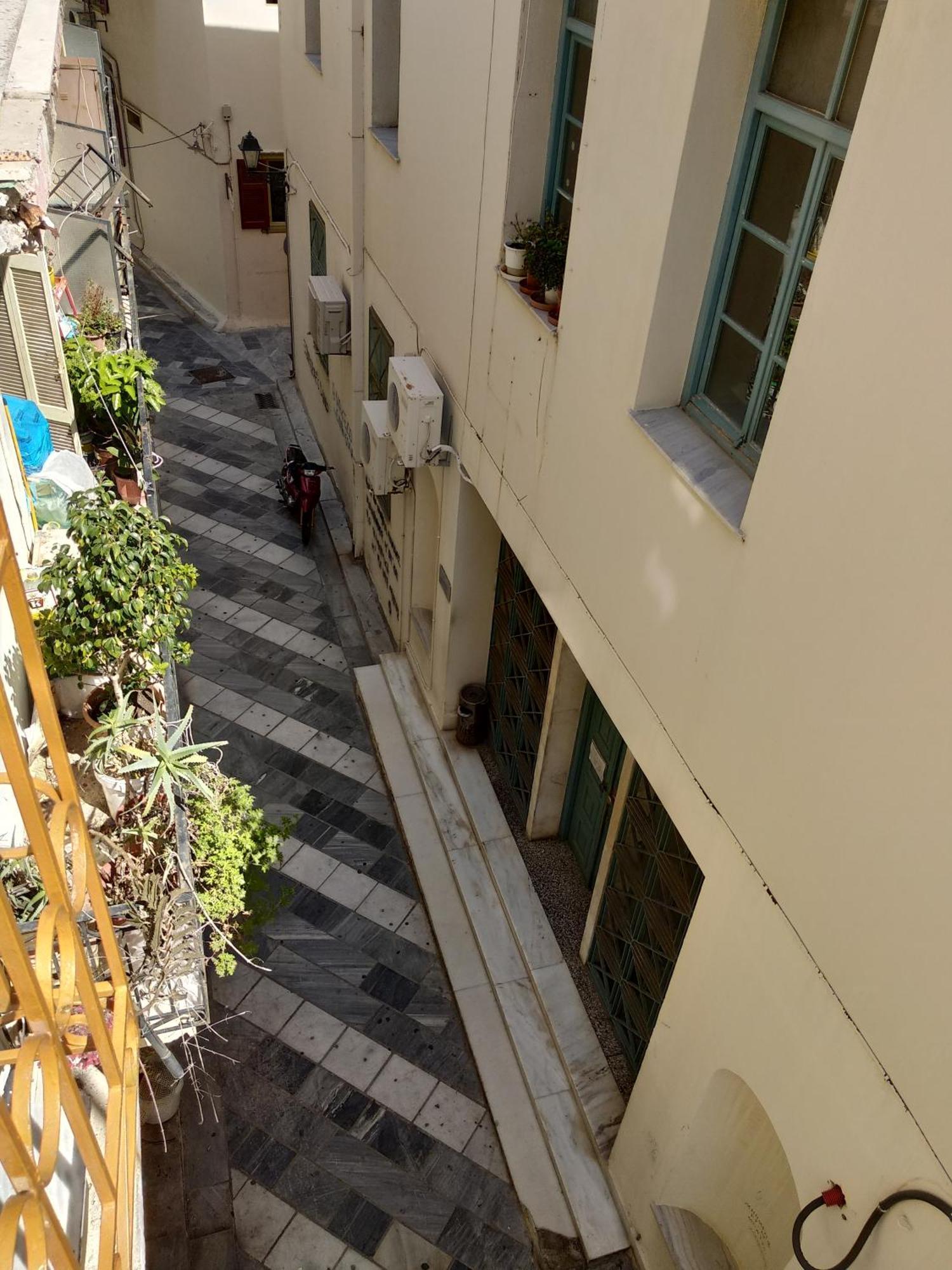 Atlantis Otel Ermoupoli Dış mekan fotoğraf