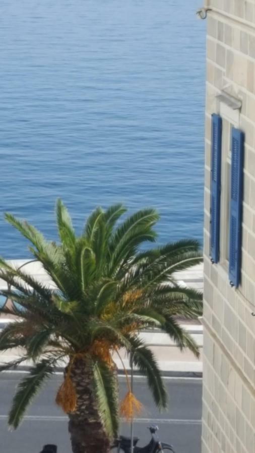 Atlantis Otel Ermoupoli Dış mekan fotoğraf