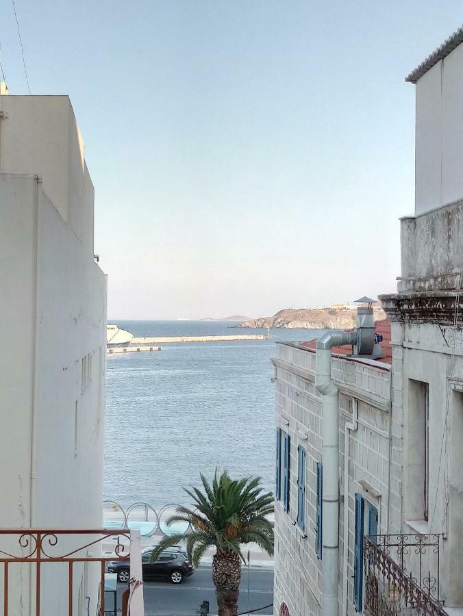 Atlantis Otel Ermoupoli Dış mekan fotoğraf