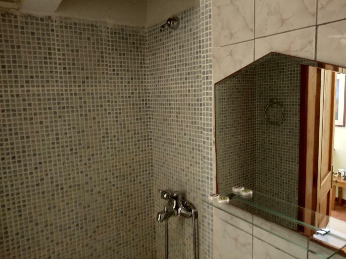 Atlantis Otel Ermoupoli Dış mekan fotoğraf